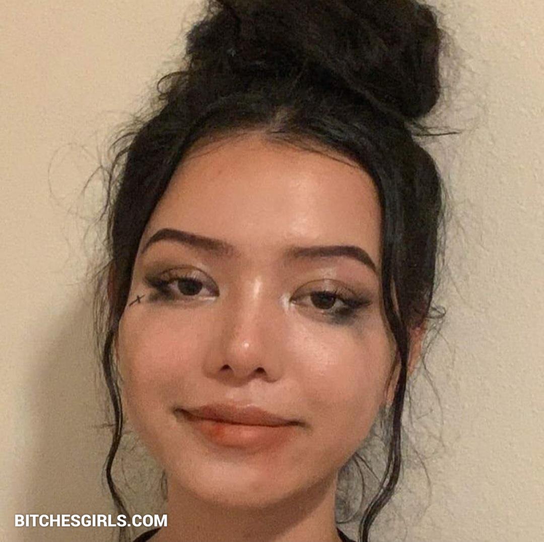 Bella Poarch Tiktok Nudes Bellapoarch Sexy Videos